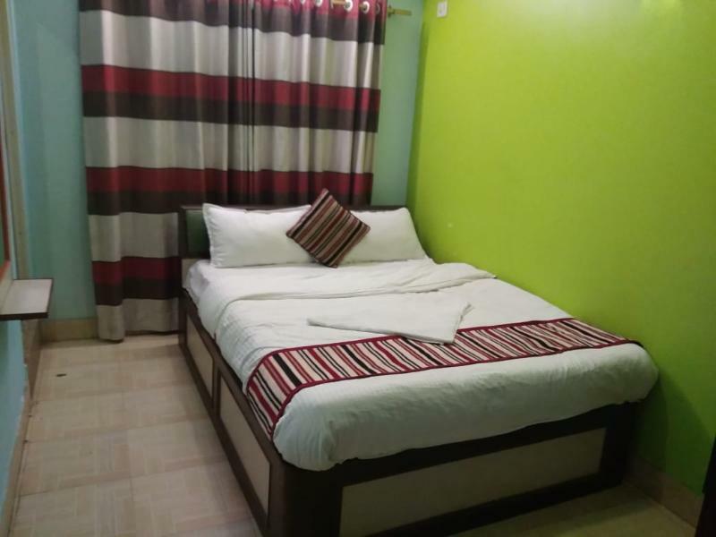 Oyo 145 Sirahali Khusbu Hotel &Lodge كاتماندو المظهر الخارجي الصورة